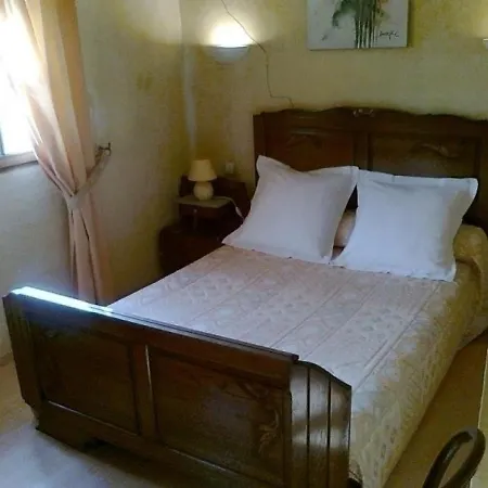 House Embiadere Tatil Evi